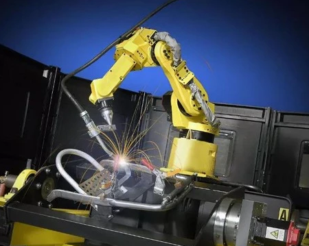选择焊接机器人厂家的三大要素