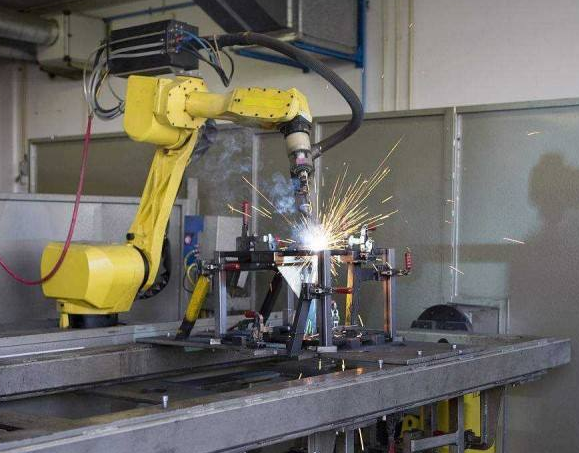 铝焊机器人的机器人手臂有哪些优点
