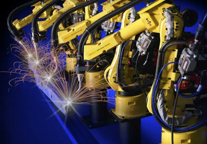 全自动焊接机器人是如何实现自动焊接的？